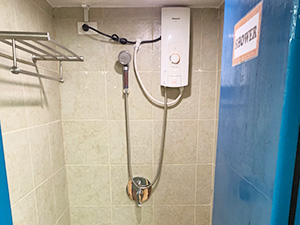 温水シャワー完備（6室）